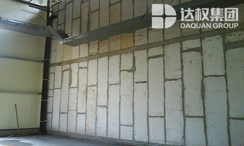 輕質(zhì)隔墻板的特點(diǎn)及優(yōu)勢(shì)